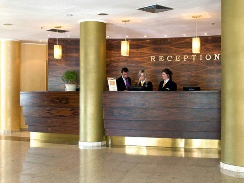 Hotel Capannelle Roma Exterior foto